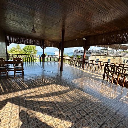 Koh Rong Boutique Wooden Hotel Exterior photo