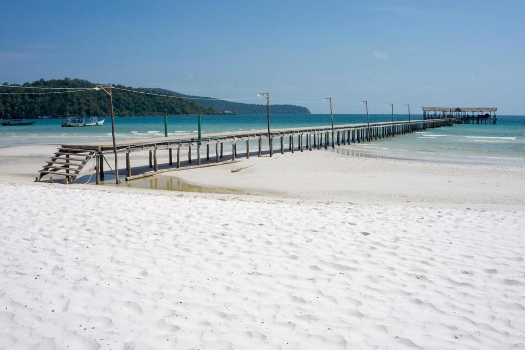 Koh Rong Boutique Wooden Hotel Exterior photo